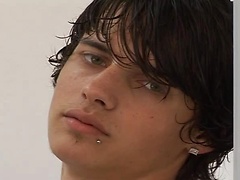 Enrico Cruiz Strokes His Cock