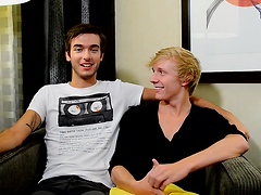 Evan knows hot to fuck his hot boyfriend Tanner