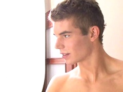 Ewan Patterson ajcking off dick