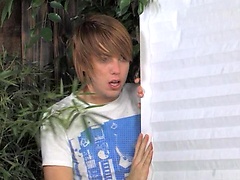 Cute twink Atlanta spies on Kaiden jerking off and joins him
