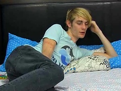 Austin has boasted before that he loves big dicks and he has no problem getting pounded by Preston all over the bed. He even cums while being fucked b