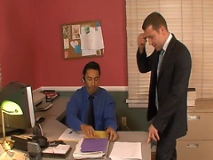 Suit hunks Gianni Luca and Trevor Knight fucking