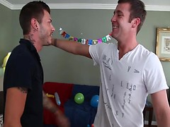 Trevor Knight and Tristan Mathews fucking
