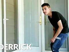 Next Door Twink - Inviting Doors