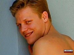 Leo Desilva Cums Outdoors - Leo Desilva