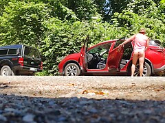 Huzzbearz Caught no Pants in Parking Lot