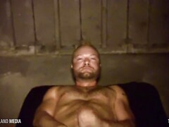 Tor Kalvik solo