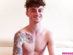 Cute Twink Cant Hold His Cum (Robert Law)